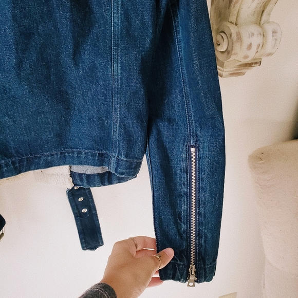 Denim x Sherpa Belted Moto Jacket - Picture 9 of 11